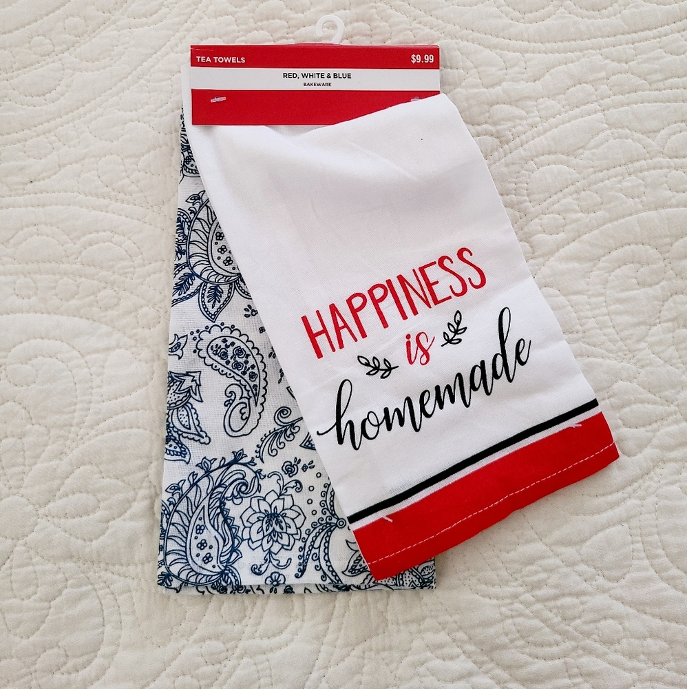 👀50% OFF - NWT‼️ 2-pack "Happiness is Homemade" Kitchen Towels